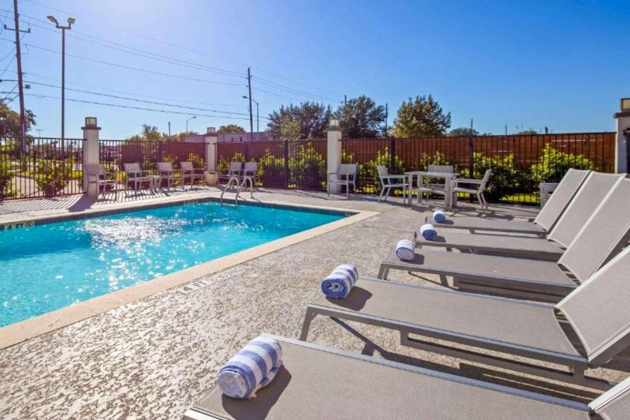 Hotel Comfort & I-45 North - Iah